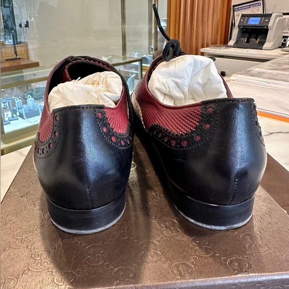 🚨authentic GUCCI pointed - Picture 3 of 5